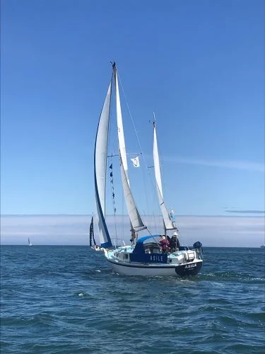 ASILE under sail